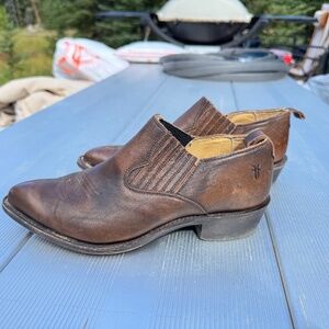 Frye Billy Western Bootie 8.5